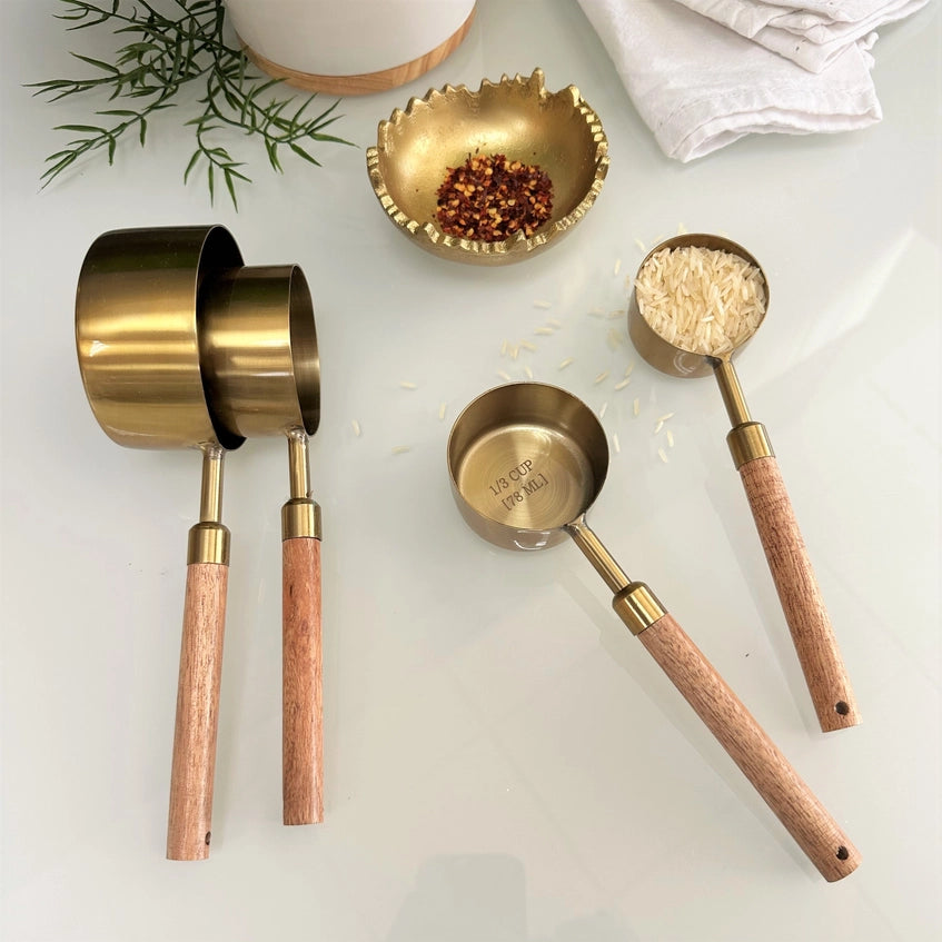 Brass Measuring Cup Set -Wood