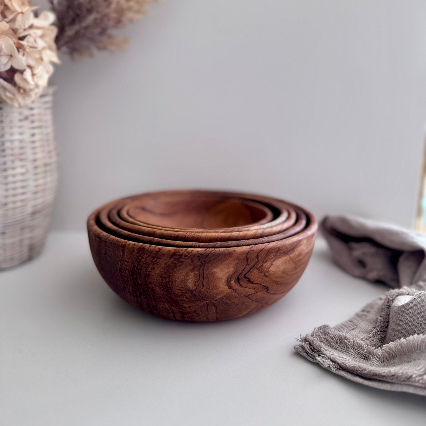 Teak wood Nesting Bowls - Set of 5